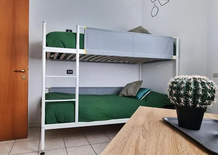 Tree Industrial Casa de hóspedes